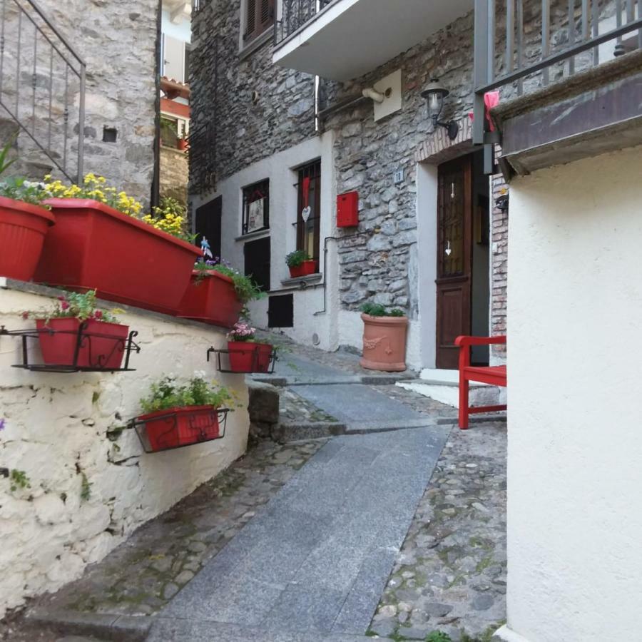 Ferienwohnung Il Sogno Di Claudia Gera Lario Exterior foto