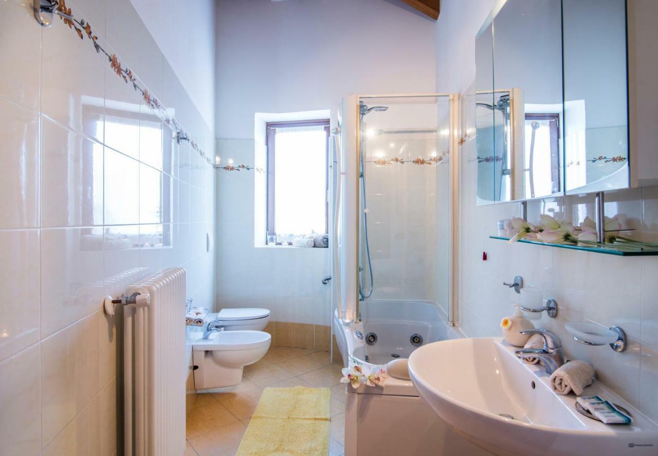 Ferienwohnung Il Sogno Di Claudia Gera Lario Exterior foto