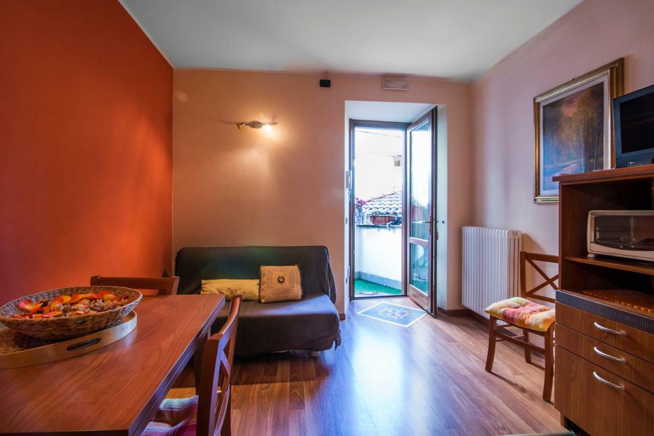 Ferienwohnung Il Sogno Di Claudia Gera Lario Exterior foto