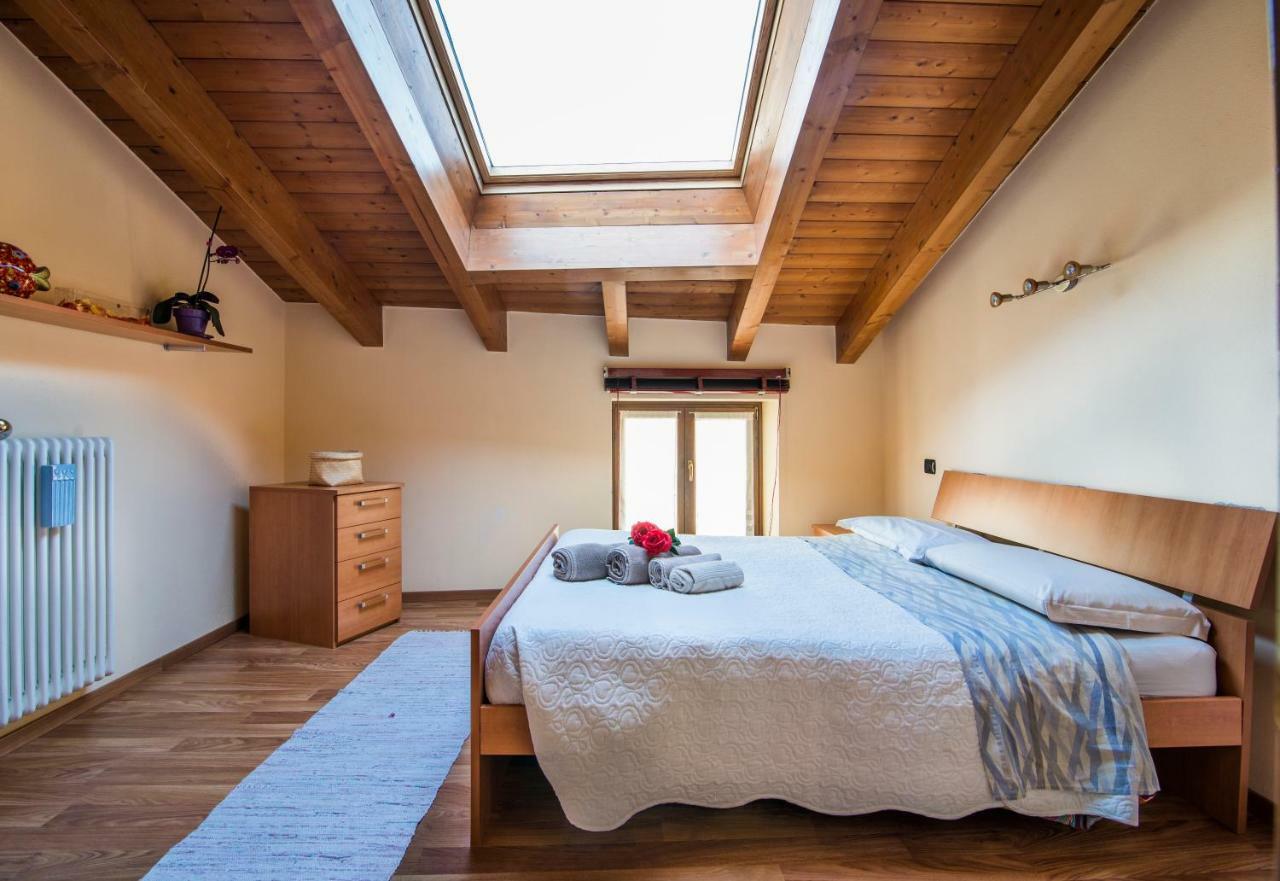 Ferienwohnung Il Sogno Di Claudia Gera Lario Exterior foto