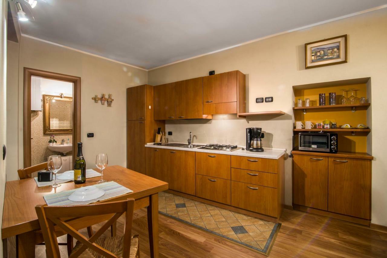 Ferienwohnung Il Sogno Di Claudia Gera Lario Exterior foto